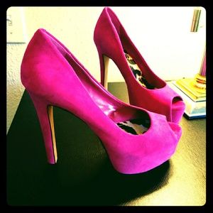 Jessica Simpson Pink Suede Platform Peep Toe 7.5